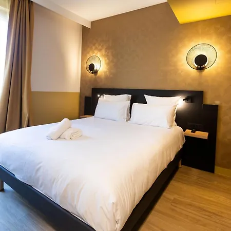 Hotel - Paris Pleyel - Saint Denis 3*