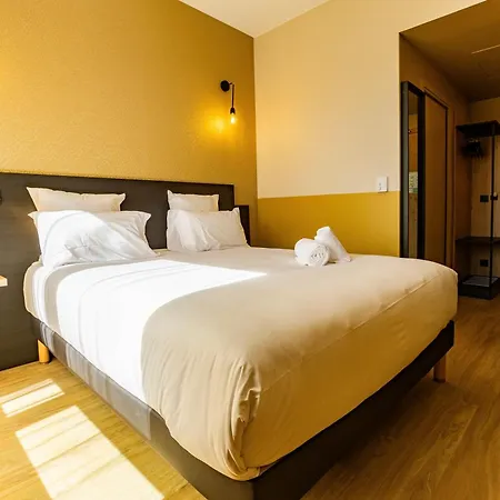 - Paris Pleyel - Saint Denis L'Ile-Saint-Denis