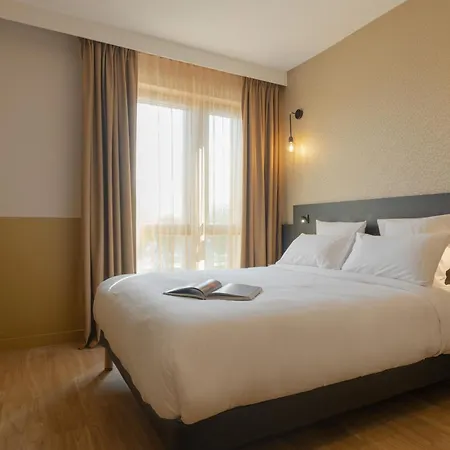 - Paris Pleyel - Saint Denis Hotel L'Ile-Saint-Denis