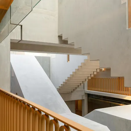 - Paris Pleyel - Saint Denis 3* L'Ile-Saint-Denis