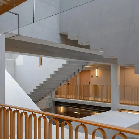 - Paris Pleyel - Saint Denis 3* L'Ile-Saint-Denis