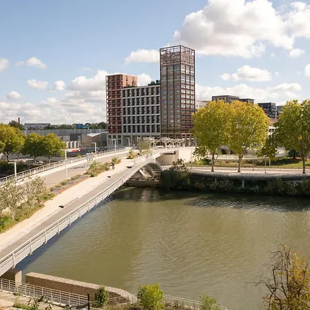 Hotel - Paris Pleyel - Saint Denis L'Ile-Saint-Denis